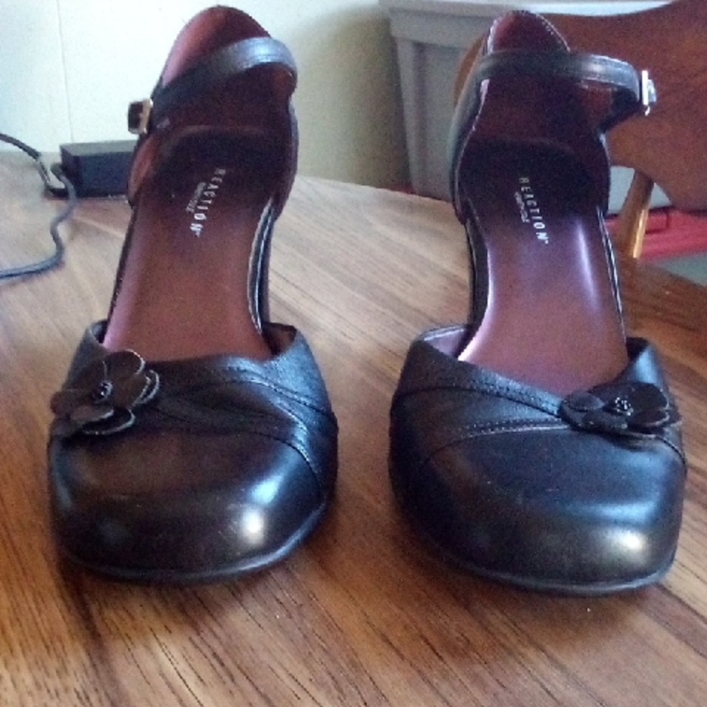 Kenneth Cole Black Ankle Strap Heels